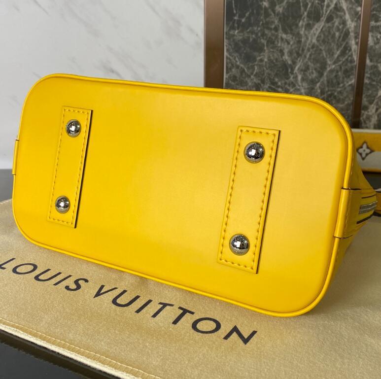 SAMC - LOV Bags - 1453