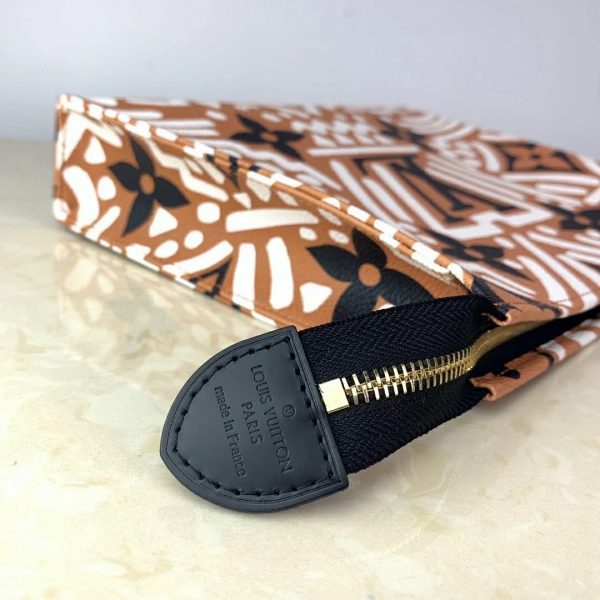 LOV2 Bags - Luxurious Bags  1349