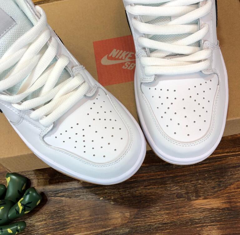 SAMC - NKE Shoes - 1757
