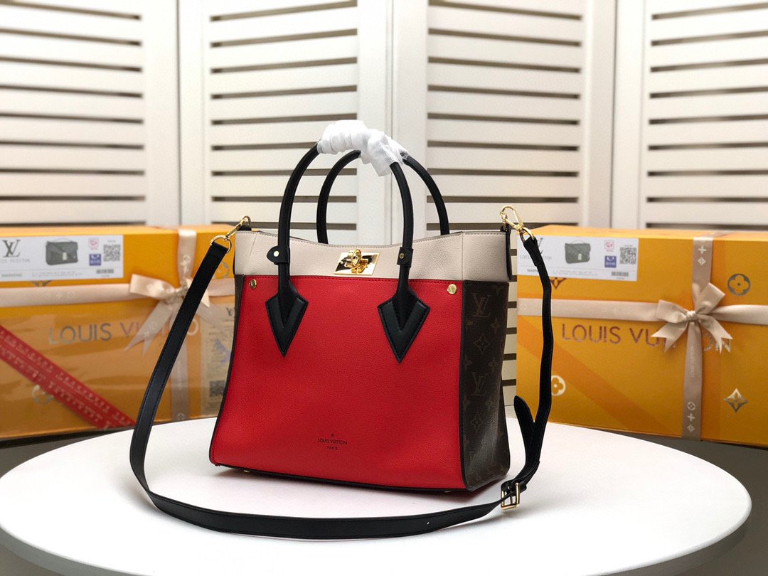 EN - New Arrival Bags LUV 043