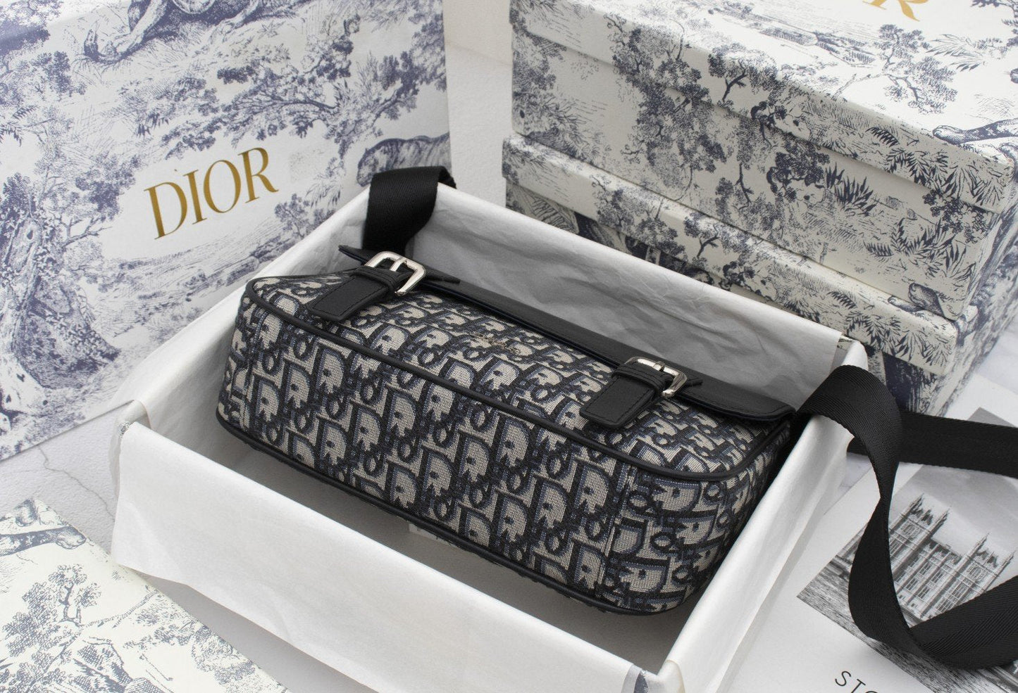 EN - New Arrival Bags DIR 095