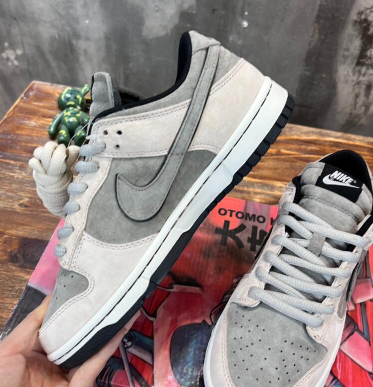 SAMC - NKE Shoes - 829