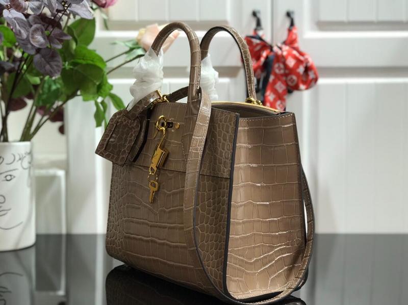 SAMC - LOV Bags - 2683