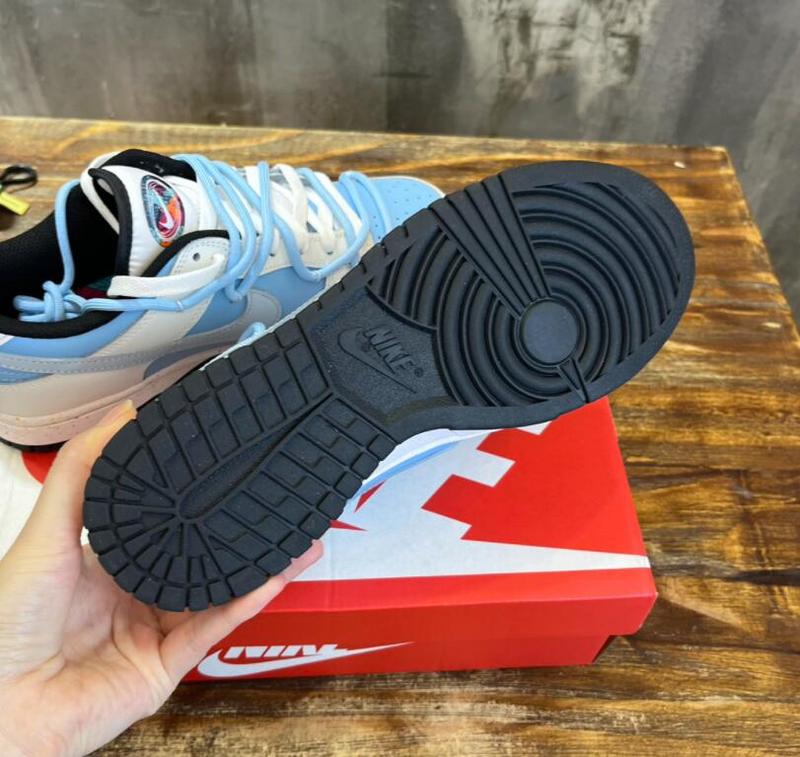 SAMC - NKE Shoes - 332