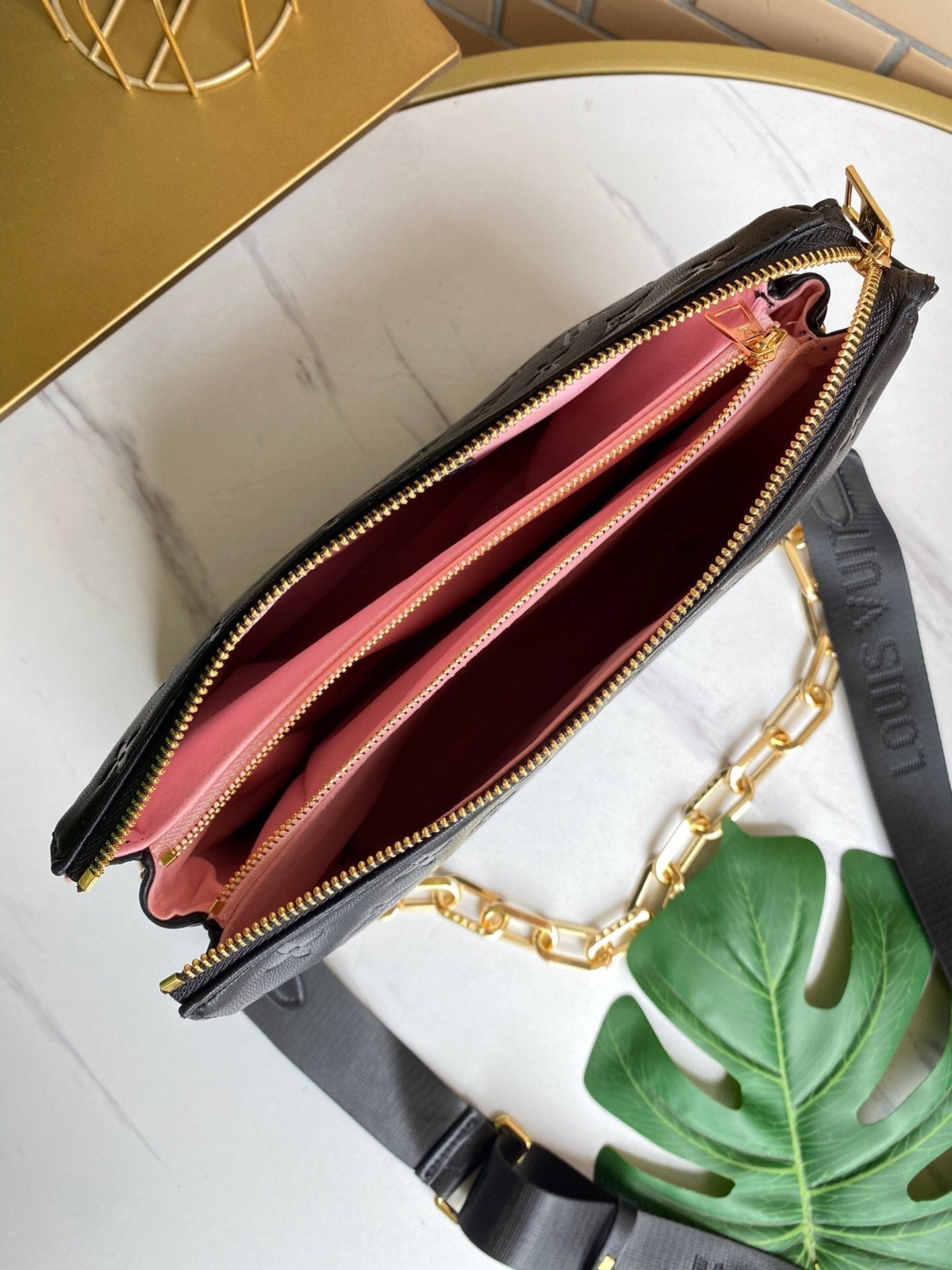EN - New Arrival Bags LUV 135