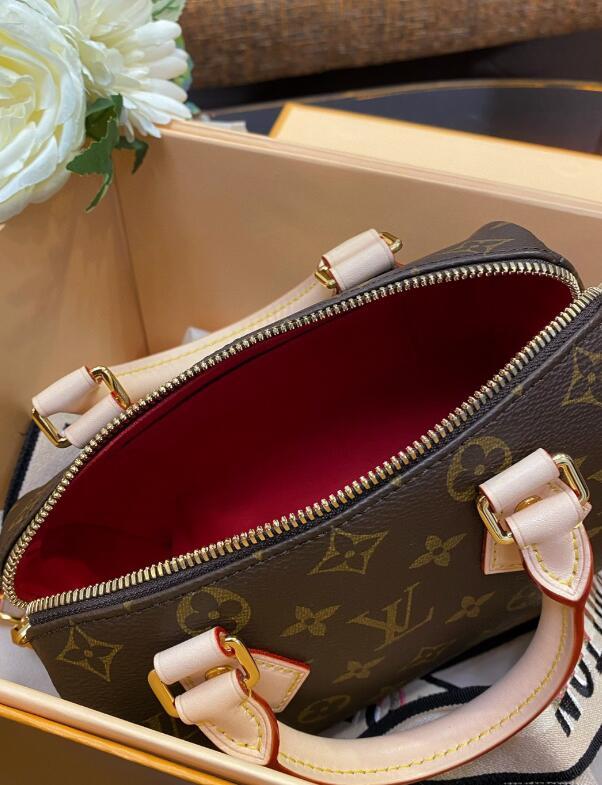SAMC - LOV Bags - 1592
