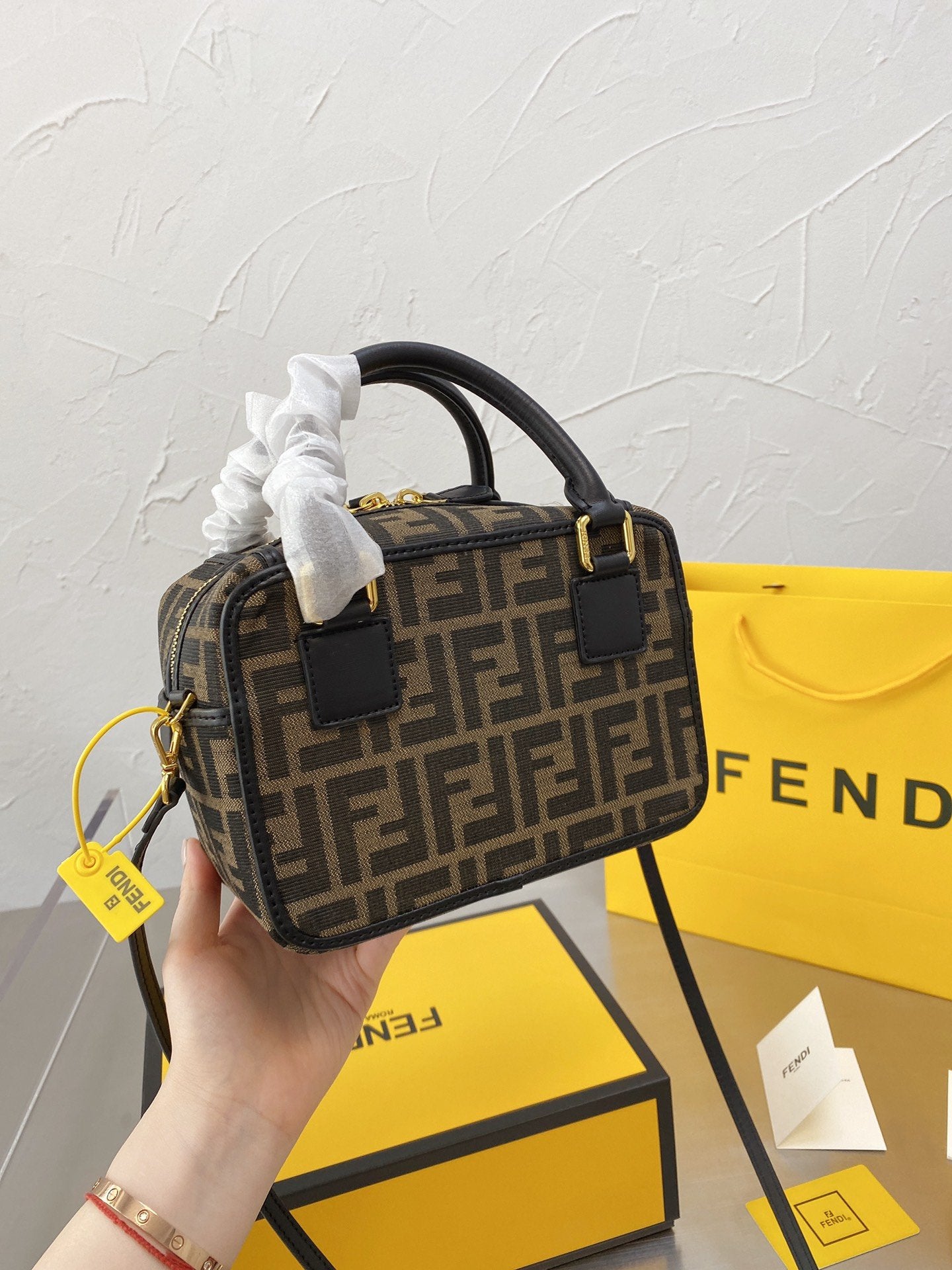 EN - NEW Arrival Bags FEI 110
