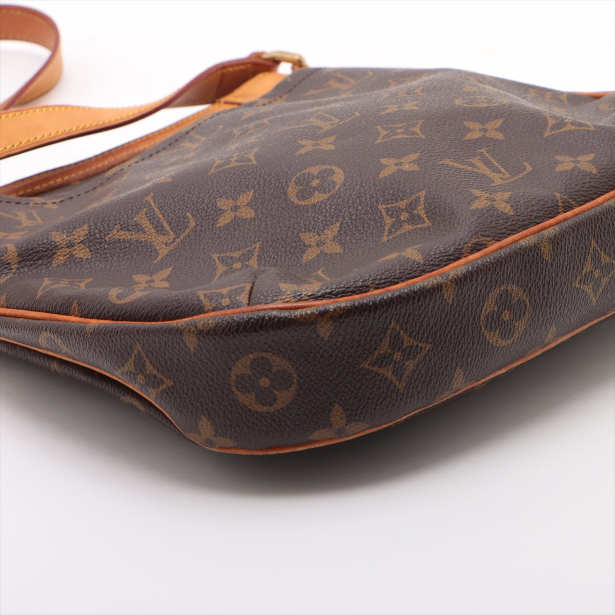 Louis Vuitton Monogram Odeon PM M56390