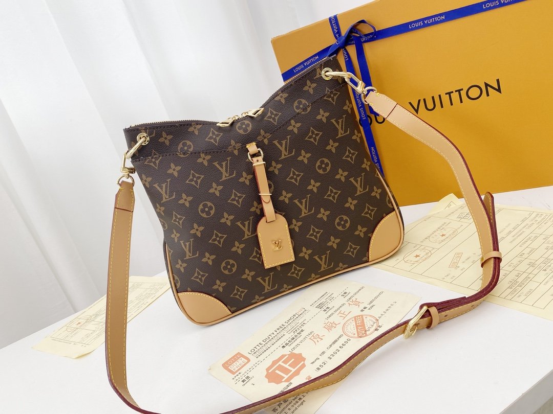 EN - New Arrival Bags LUV 007