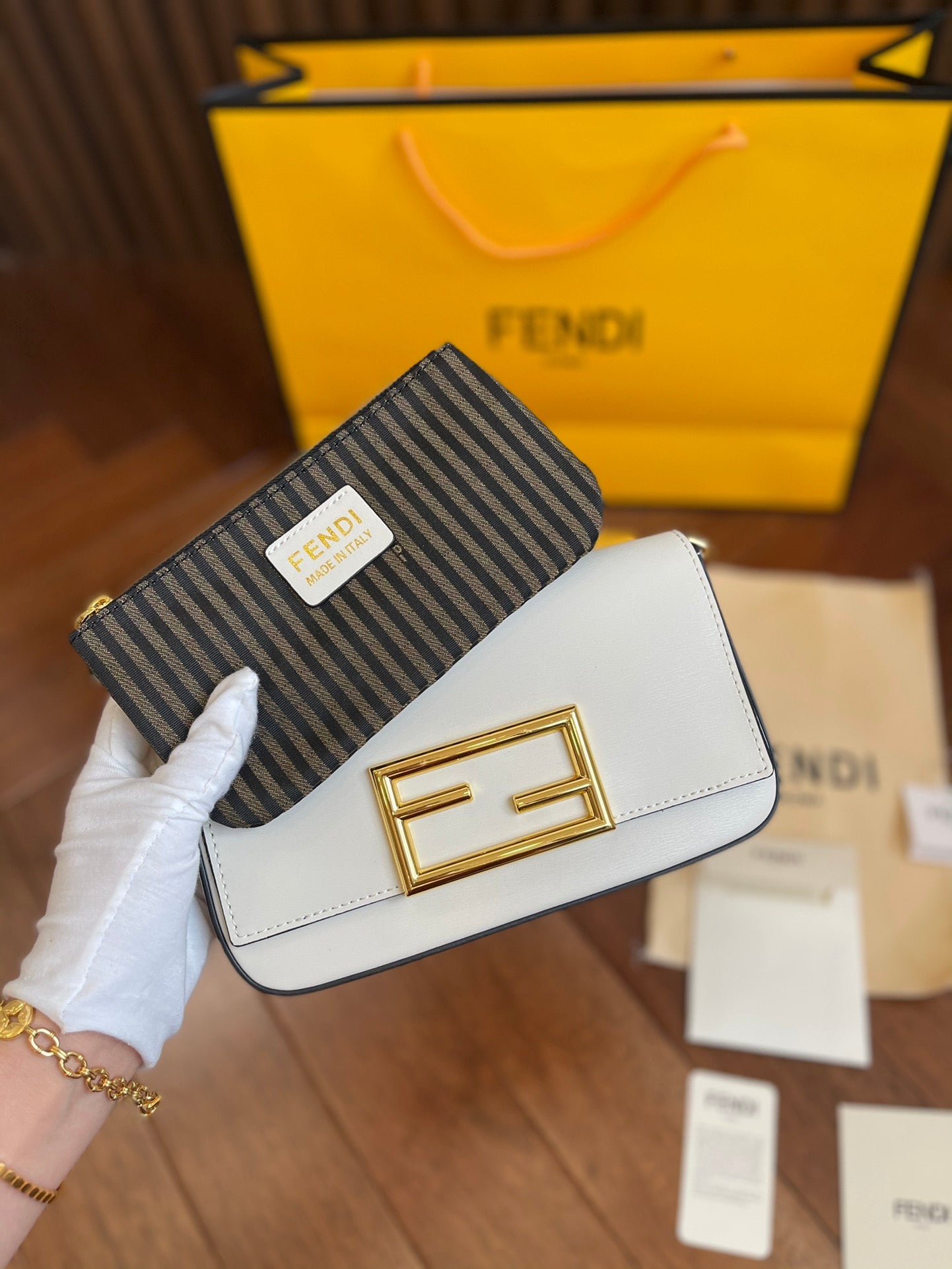 EN - New Arrival Bags FEI 250