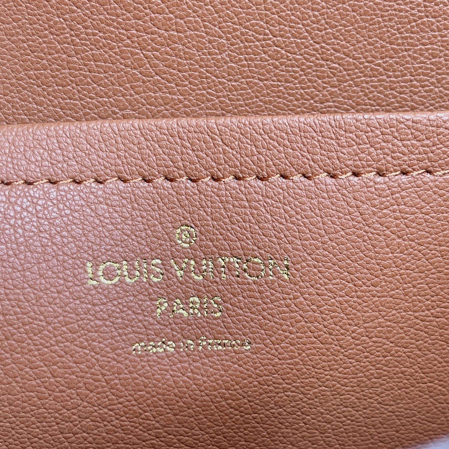 LV MarGLAMIau Monogram Canvas Black For Women,  Shoulder and Crossbody Bags 9.6in/24.5cm LV M46126