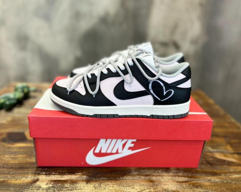 SAMC - NKE Shoes - 247