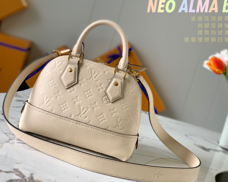 SAMC - LOV Bags - 1353