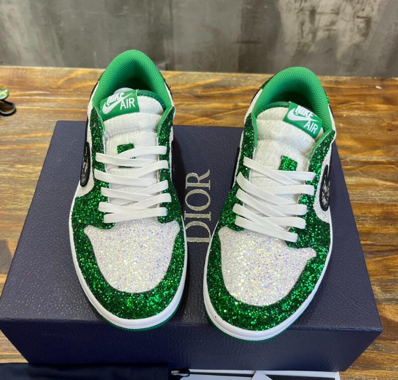 SAMC - NKE Shoes - 489