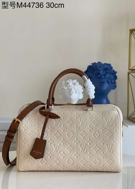 LOV2 Bags - Luxurious Bags  1113