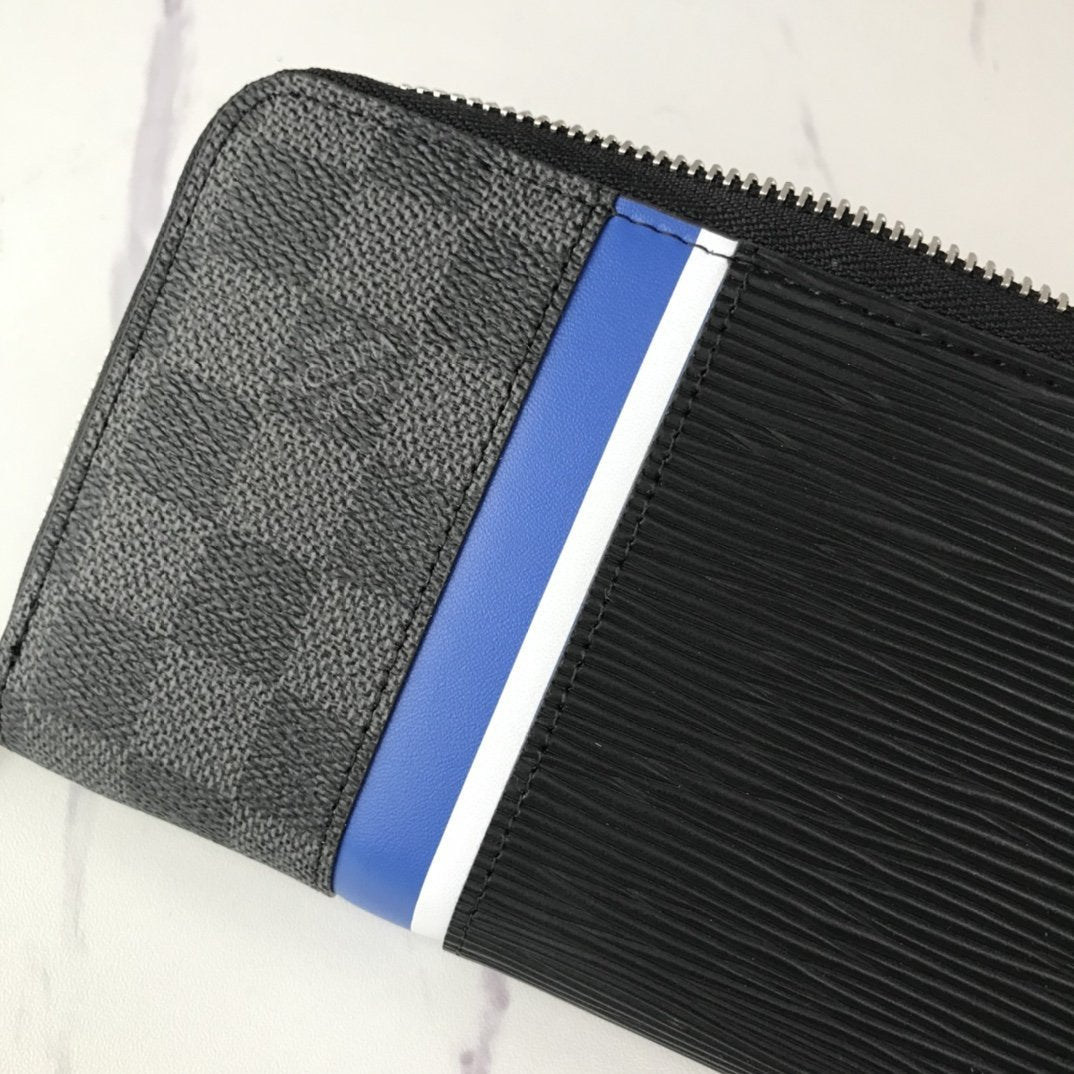 EN - New Arrival Wallet LUV 074
