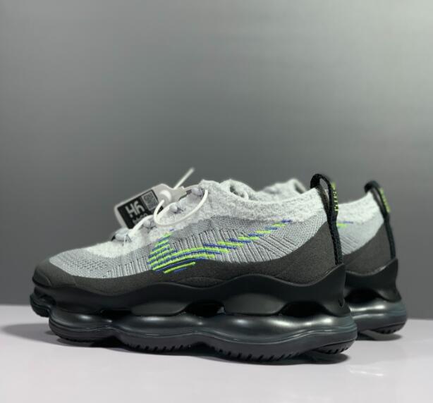 SAMC - NKE Shoes - 701
