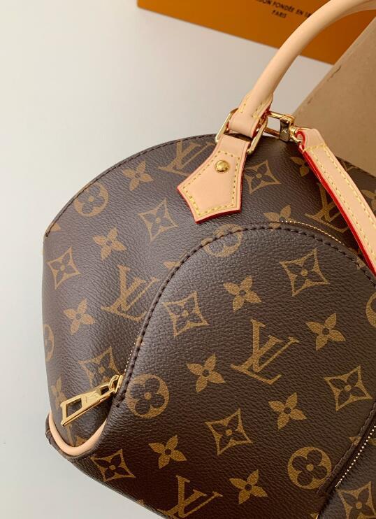 SAMC - LOV Bags - 1337