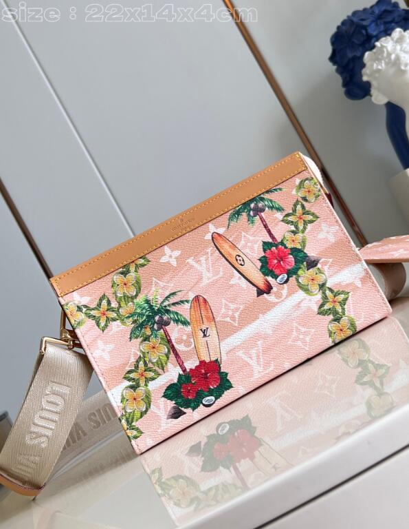 SAMC - LOV Bags - 092