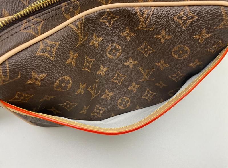 SAMC - LOV Bags - 2168