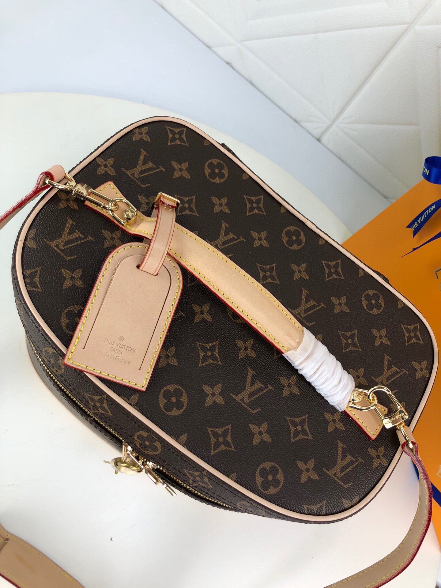 EN - New Arrival Bags LUV 024