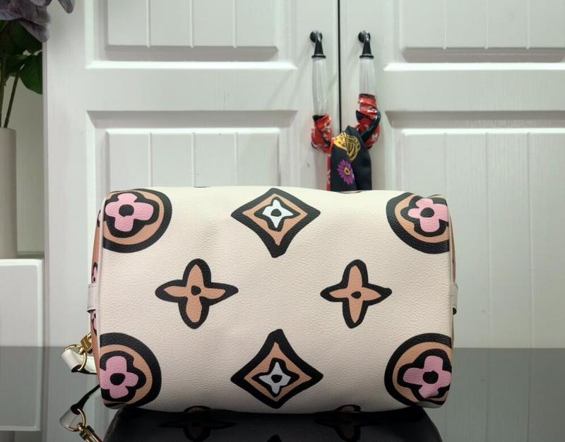 SAMC - LOV Bags - 2209