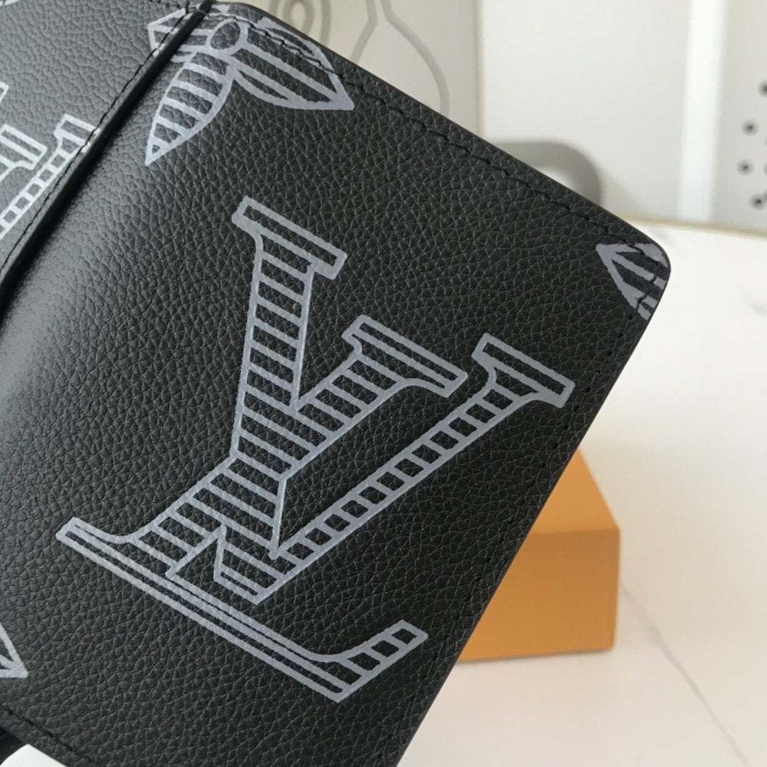 EN - New Arrival Wallet LUV 070