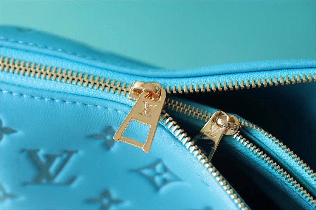 LV Coussin PM Monogram Blue For Women, WomenÃ¢â‚¬â„¢s Bags, Shoulder And Crossbody Bags 10.2in/26cm LVÃ‚Â 