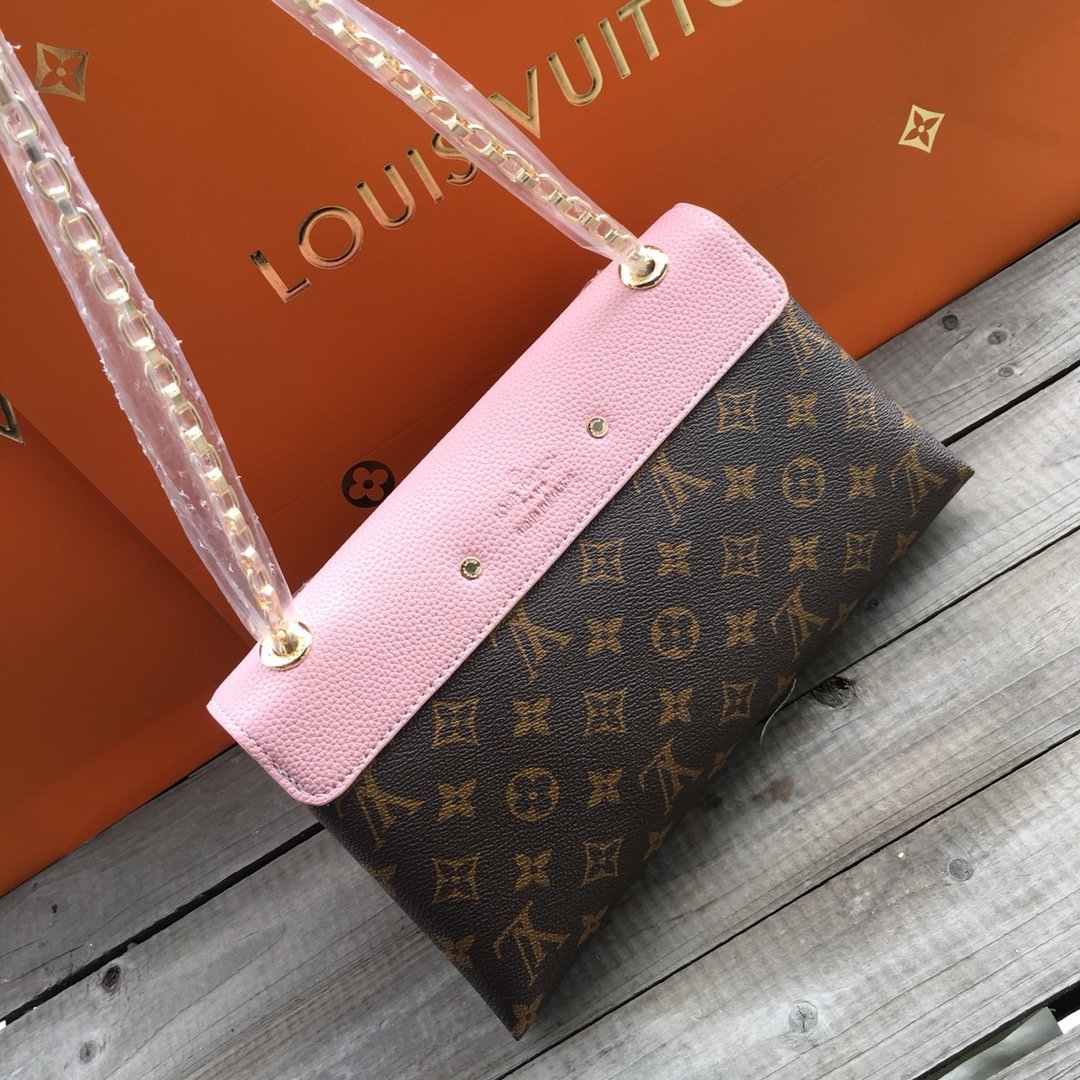 EN - New Arrival Bags LUV 209