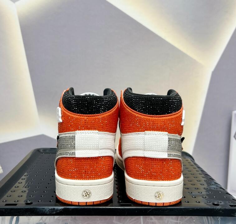 SAMC - NKE Shoes - 196