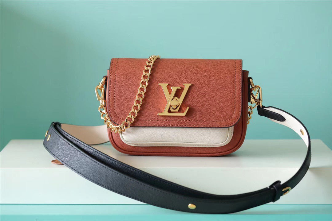 LV Lockme Tender Chataigne Brown For Women,  Shoulder And Crossbody Bags 7.5in/19cm LVÃ‚Â 