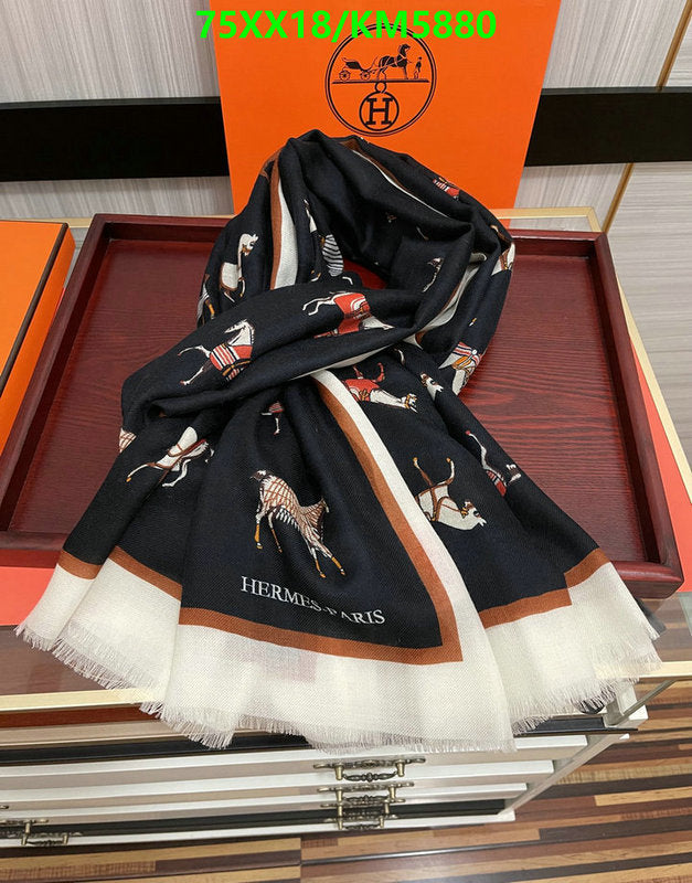 SAMC - HMS Scarves - 045