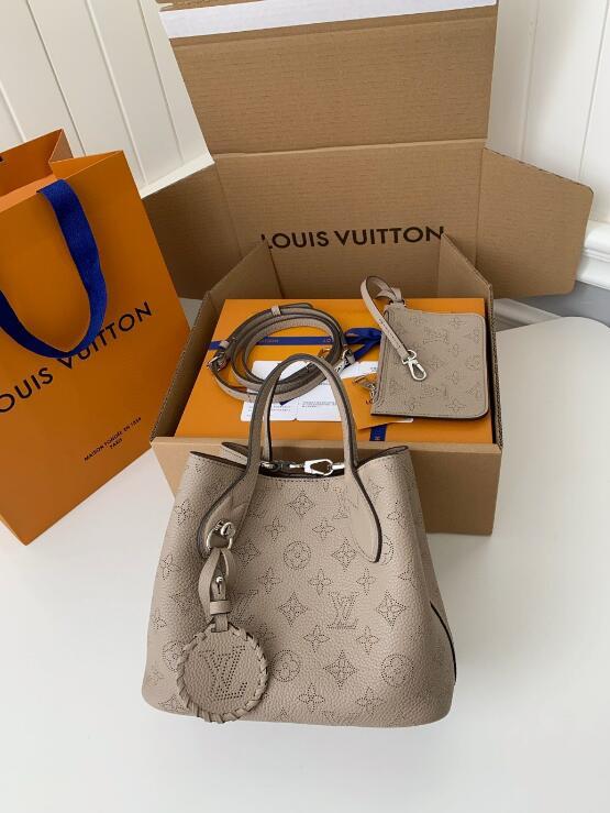 SAMC - LOV Bags - 1321