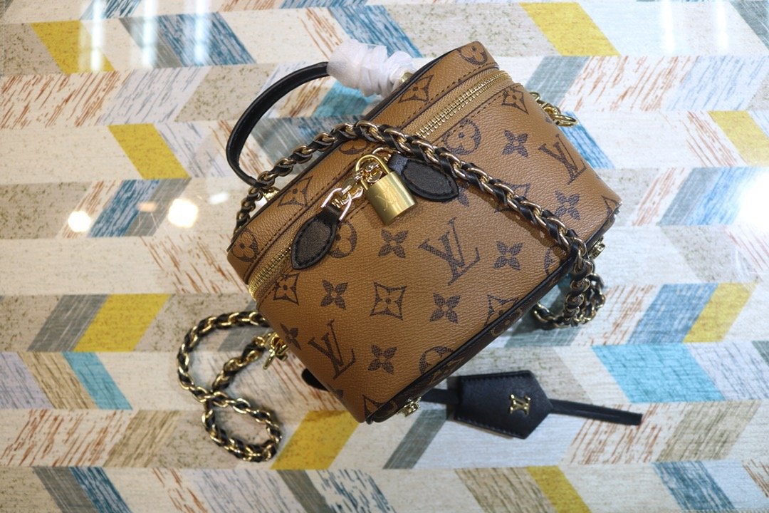 EN - New Arrival Bags LUV 248