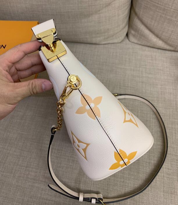 SAMC - LOV Bags - 2422