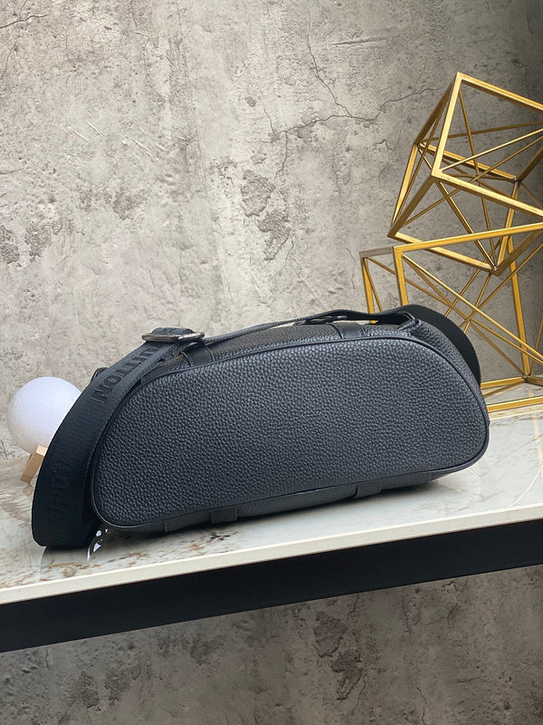 LOV2 Bags - Luxurious Bags  1204