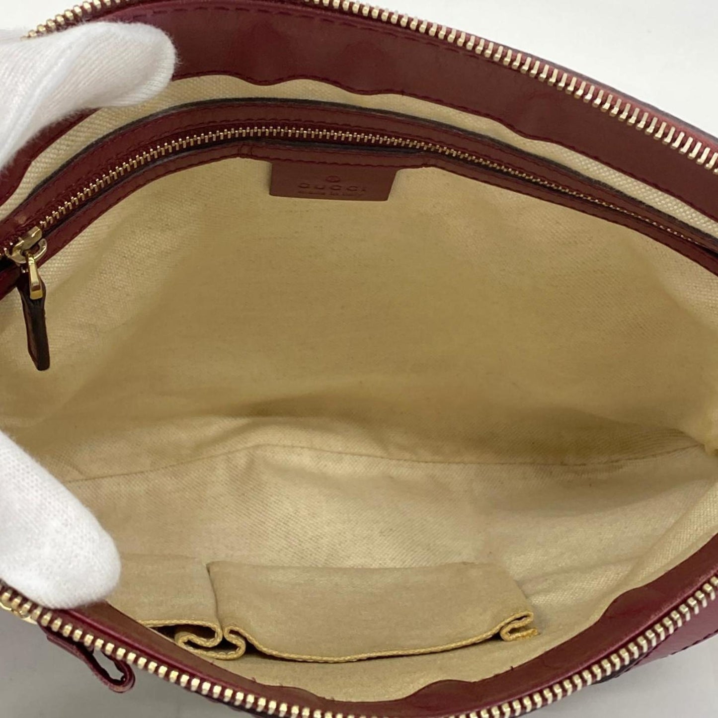 Gucci Gg Canvas  Canvas Shoulder Bag ()