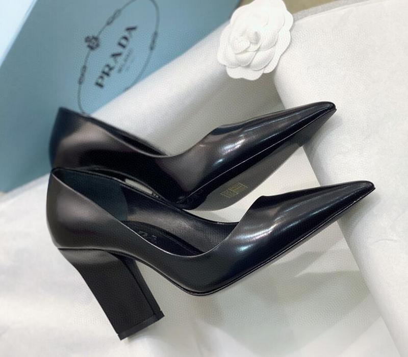 GlamyWomen Shoes - 569