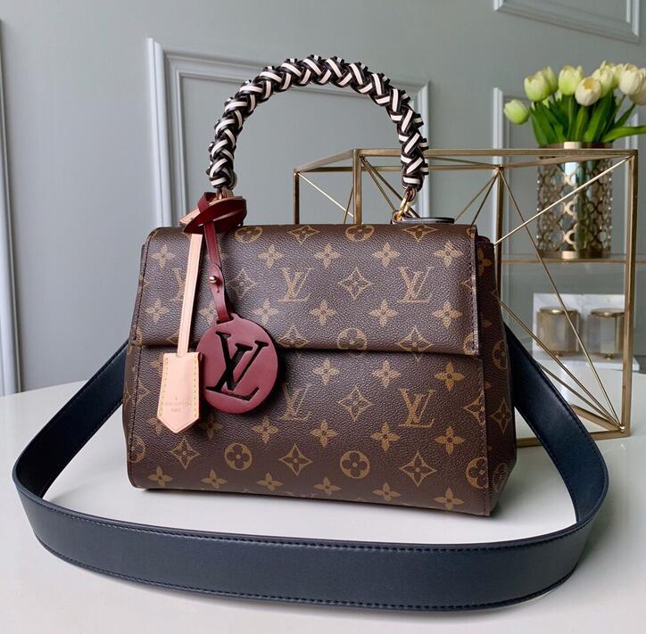 SAMC - LOV Bags - 2780