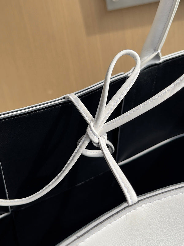 Glamy - BOV Bags - 501