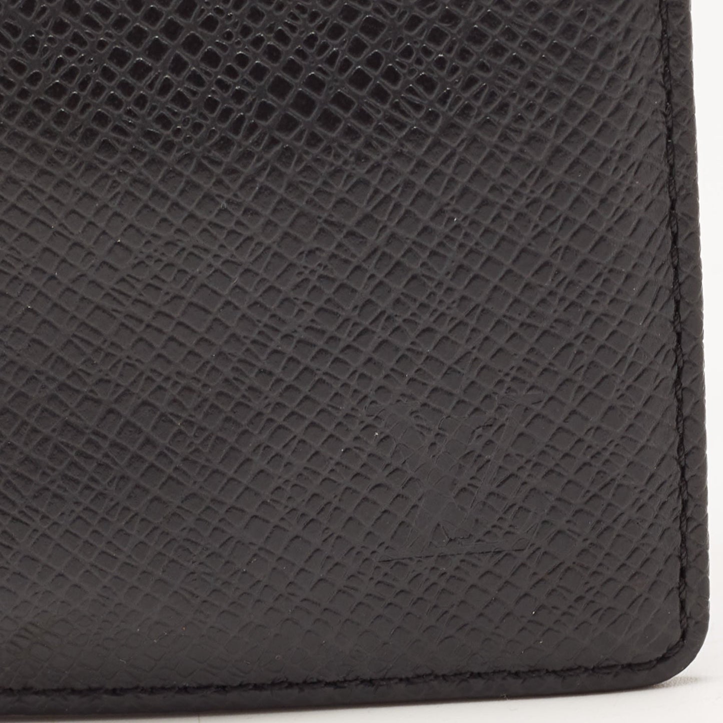 Louis Vuitton  Taiga Leather Bifold Card Case