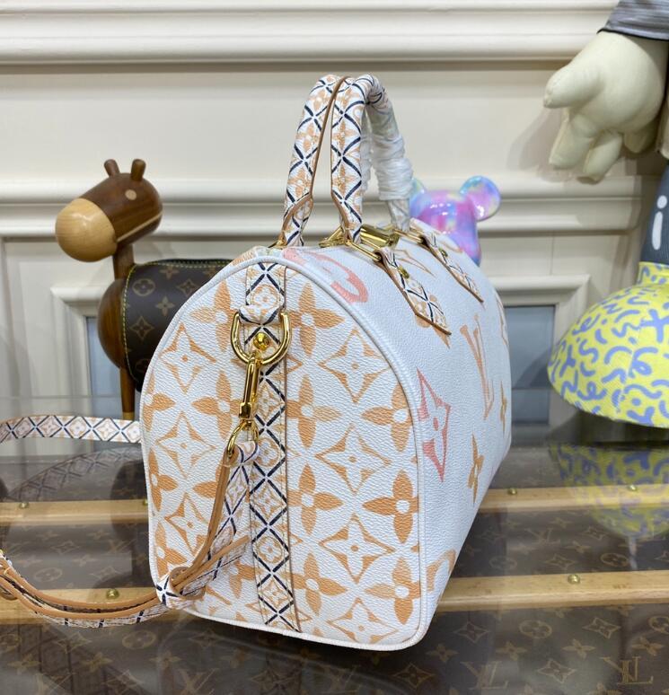 SAMC - LOV Bags - 1024