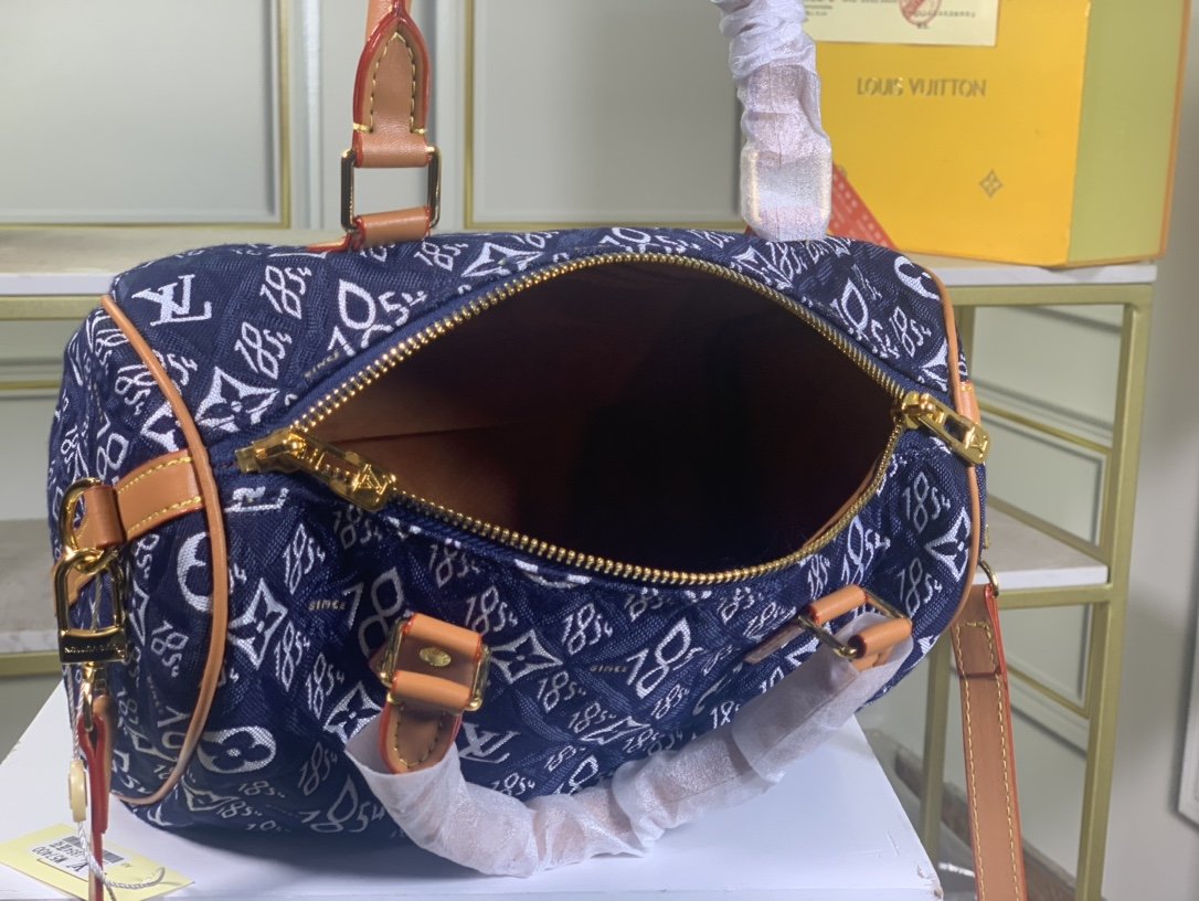 EN - New Arrival Bags LUV 110