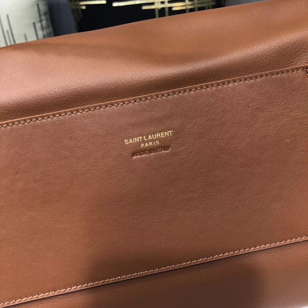 GLAMI Kate MeGLAMIum Chain Bag In Grain De Poudre Brown For Women 9.4in/24cm YSL 364021BOW0J2346
