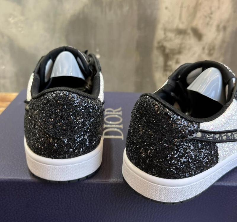 SAMC - NKE Shoes - 492