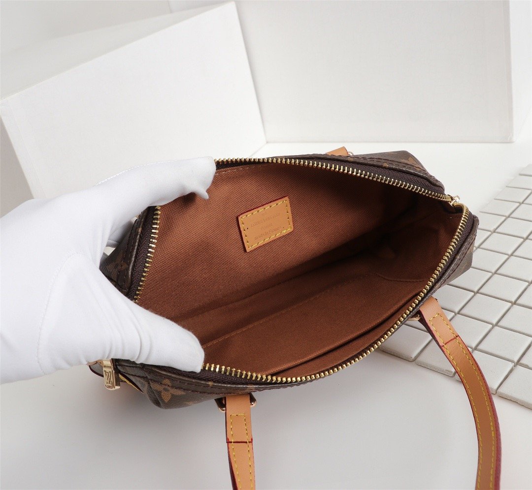 EN - New Arrival Bags LUV 173
