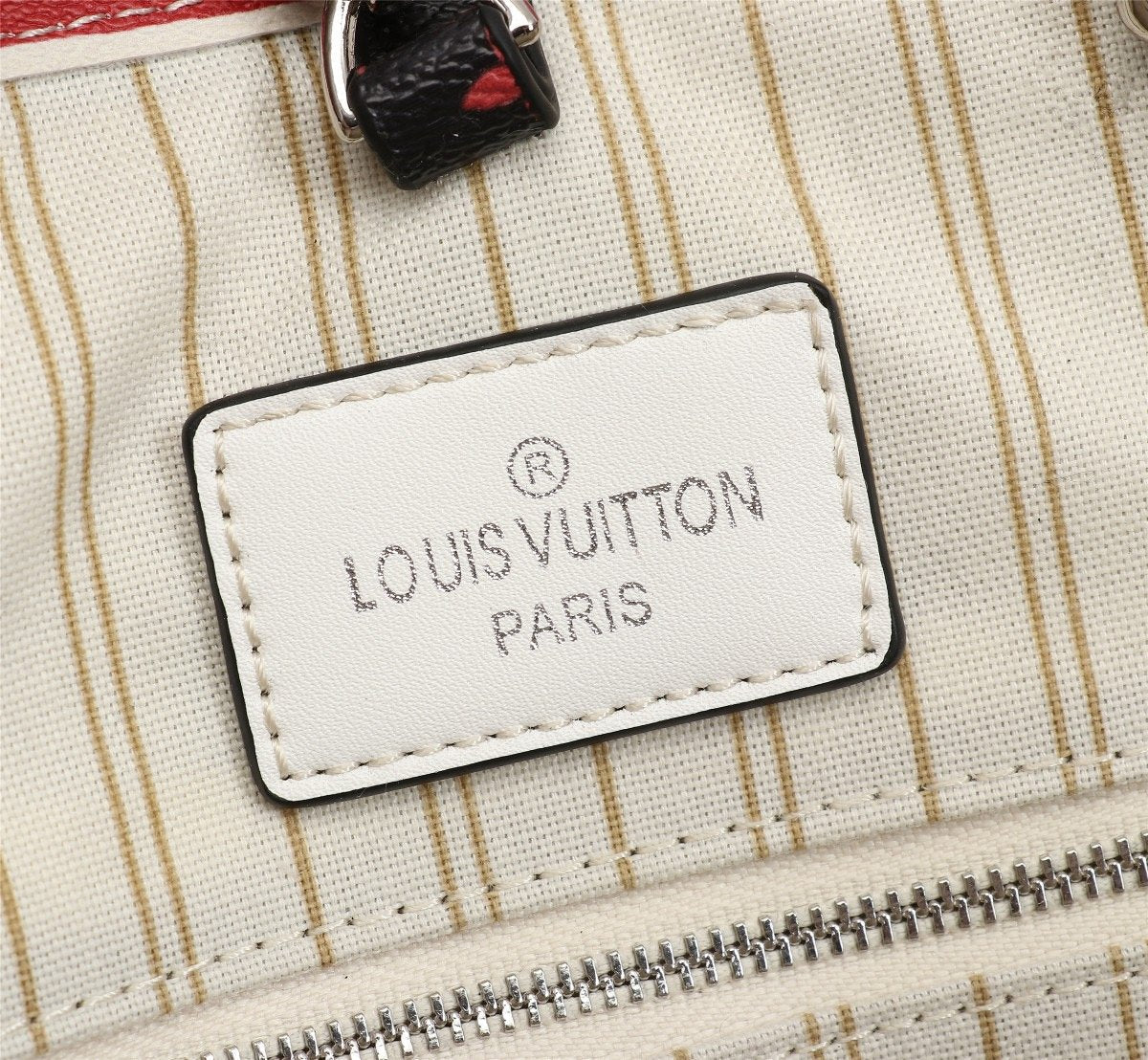 EN - New Arrival Bags LUV 185