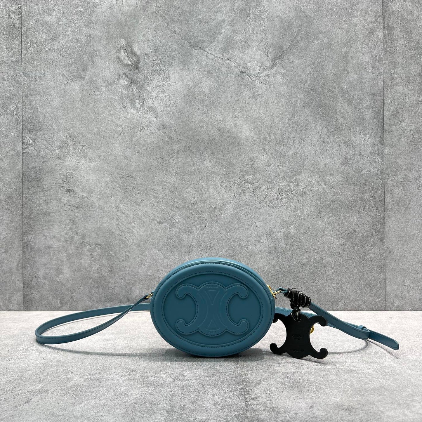 GLAMI Crossbody Oval Purse Cuir Triomphe Blue For Women 6in/16cm 10I703DPQ.07DD