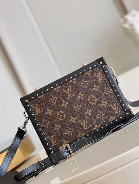 SAMC - LOV Bags - 1540