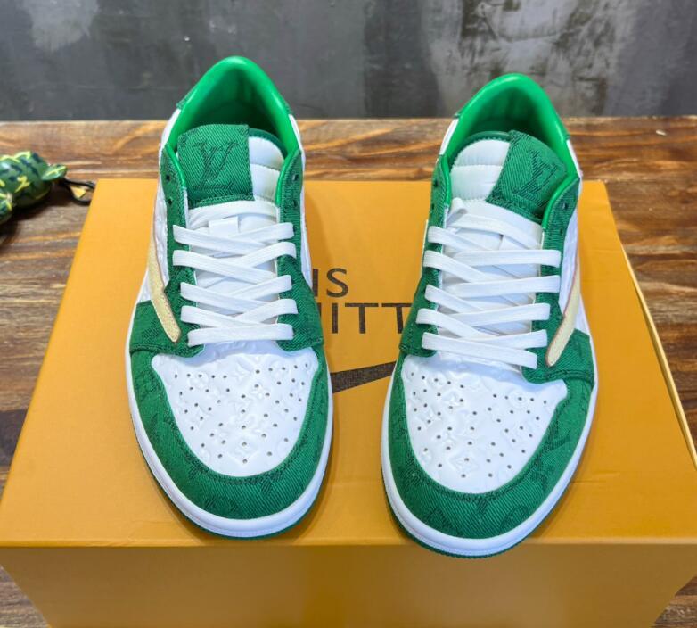 SAMC - NKE Shoes - 508